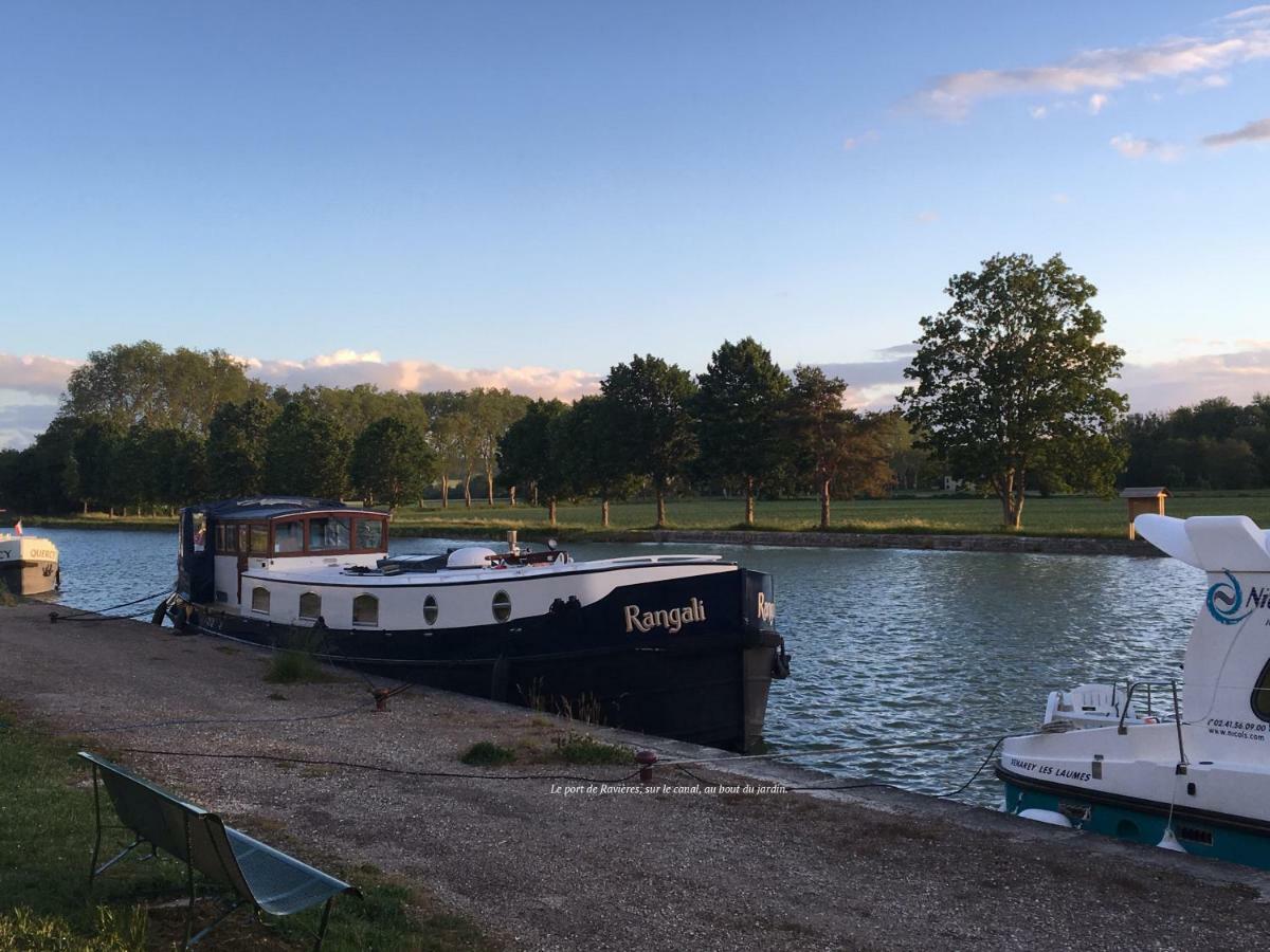 La Maison Et Son Jardin Sur Le Canal De Bourgogne Ravieres المظهر الخارجي الصورة